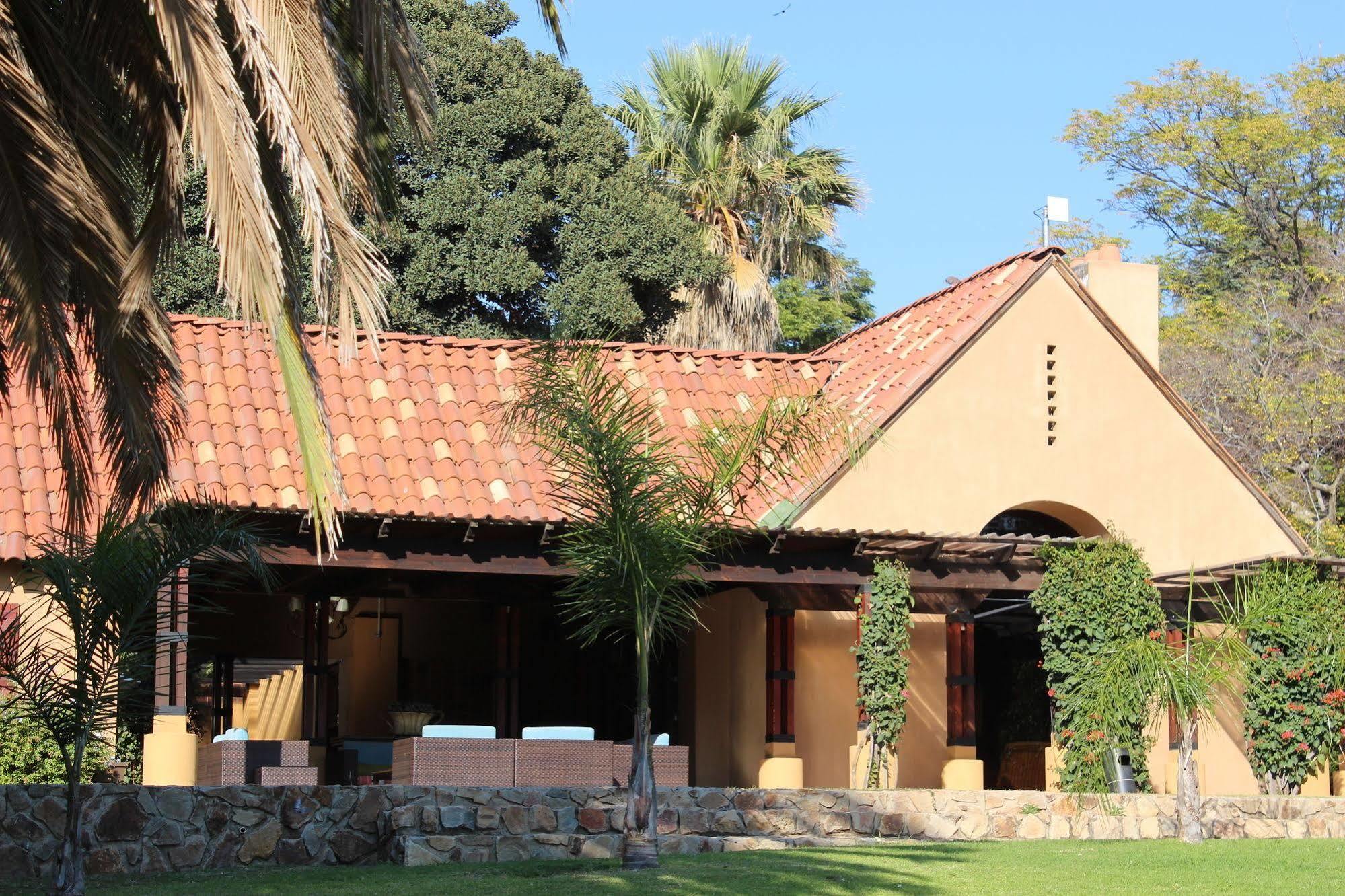 Lombardy Boutique Hotel & Conference Venue Pretoria Exterior foto